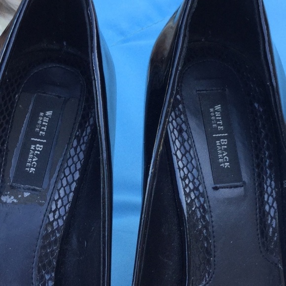 White Hse black mkt classic black patent heels - Picture 6 of 6